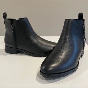 Caslon Brielle Water Resistant Ankle Bootie Women Size 7 Black Nordstrom NWT